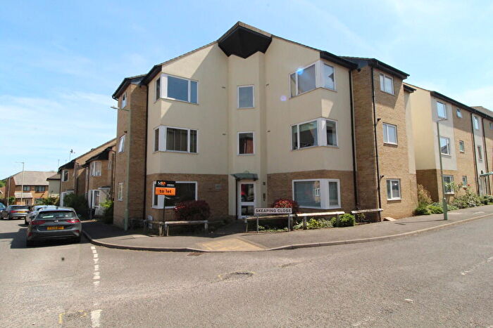 2 Bedroom Apartment To Rent In Skeaping Close, Newmarket, CB8