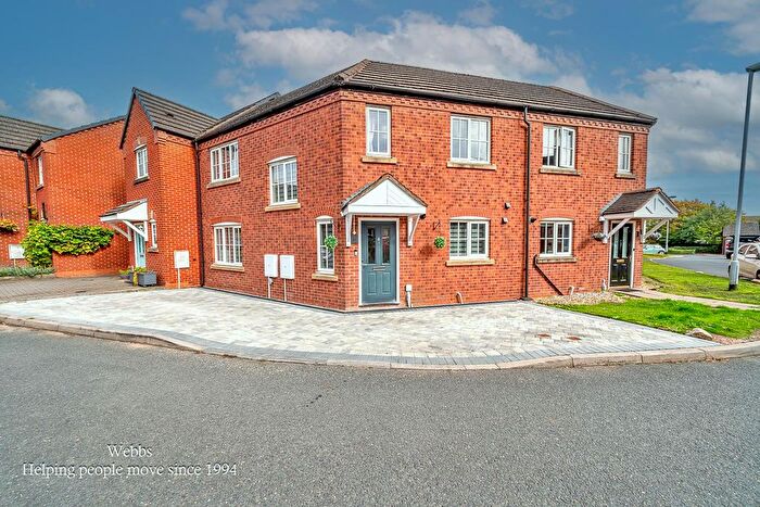 3 Bedroom Terraced House For Sale In Tudor Park Gardens, Burntwood, WS7