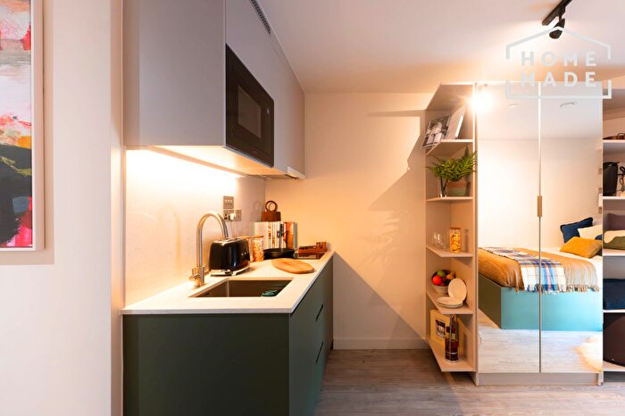 Studio To Rent In The Rex, Clarence St., KT1