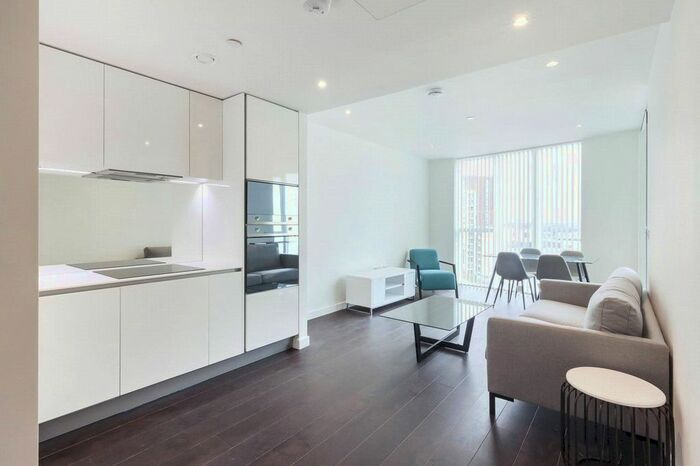 2 Bedroom Flat To Rent In Sky Gardens, Wandsworth Road, Nine Elms, SW8