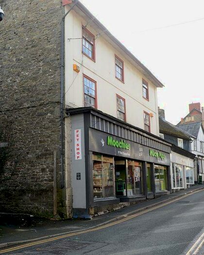 3 Bedroom Apartment To Rent In High Street, Builth Wells, LD2