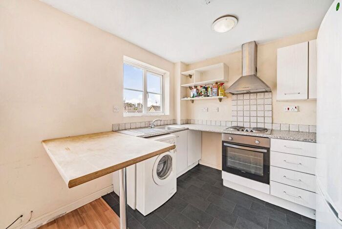 2 Bedroom Flat To Rent In Joseph Hardcastle Close, London, SE14