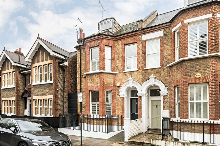 4 Bedroom Property To Rent In Lettice Street, London, SW6