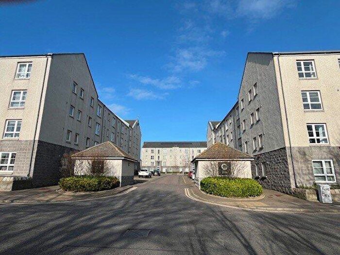2 Bedroom Flat To Rent In Urquhart Court, Urquhart Road, Aberdeen, AB24