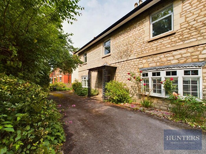 3 Bedroom Duplex To Rent In Leckhampton Road, Cheltenham, GL53