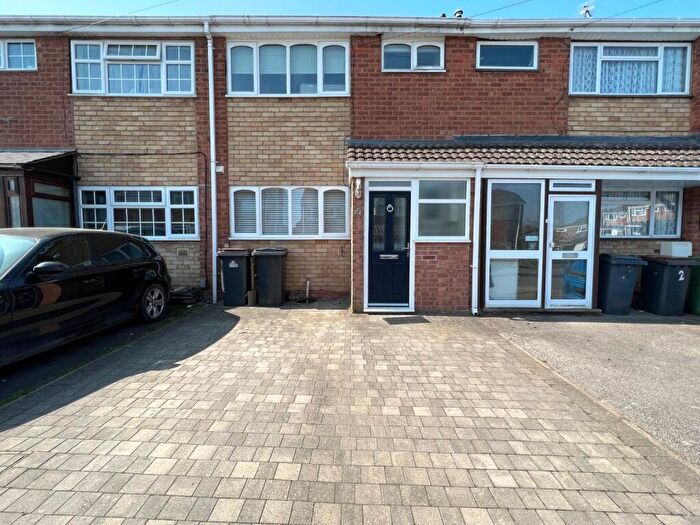 3 Bedroom Terraced House To Rent In John Knight Road, Bedworth, Warwickshire, CV12