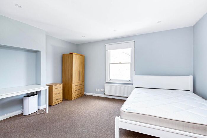 Studio To Rent In Salusbury Road, London, NW6