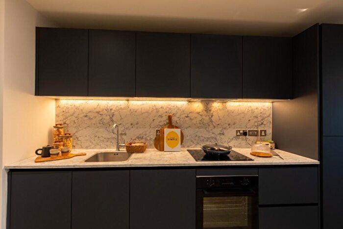 1 Bedroom Flat To Rent In Flat, Rockingham Street, Sheffield, S1