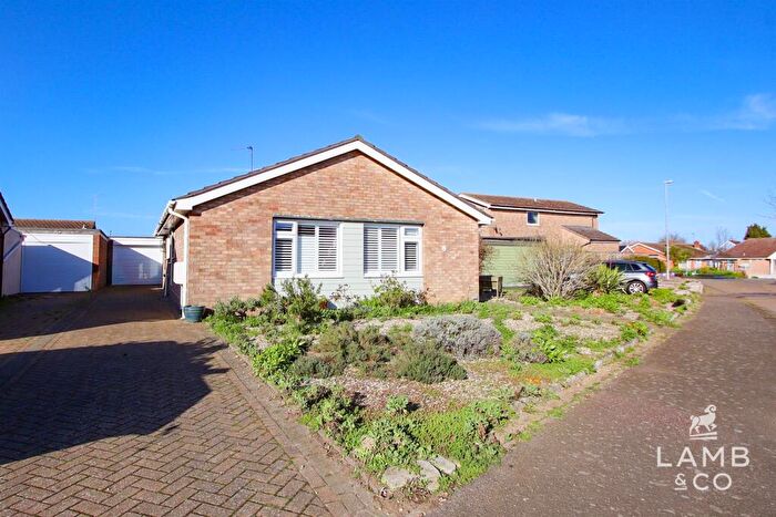 3 Bedroom Detached Bungalow For Sale In Broadstrood, St. Osyth, Clacton-On-Sea, CO16