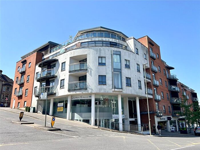 2 Bedroom Apartment For Sale In Trinity Gate, Epsom Road, Guildford, Surrey, GU1
