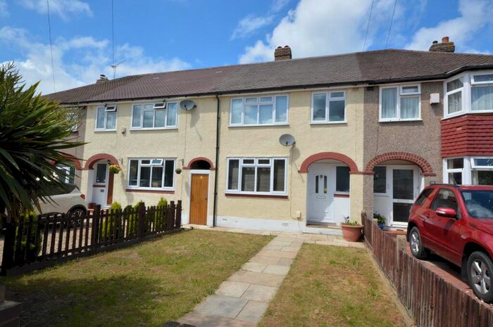 3 Bedroom Terraced House To Rent In Devon Way, Chessington, Surrey, KT9