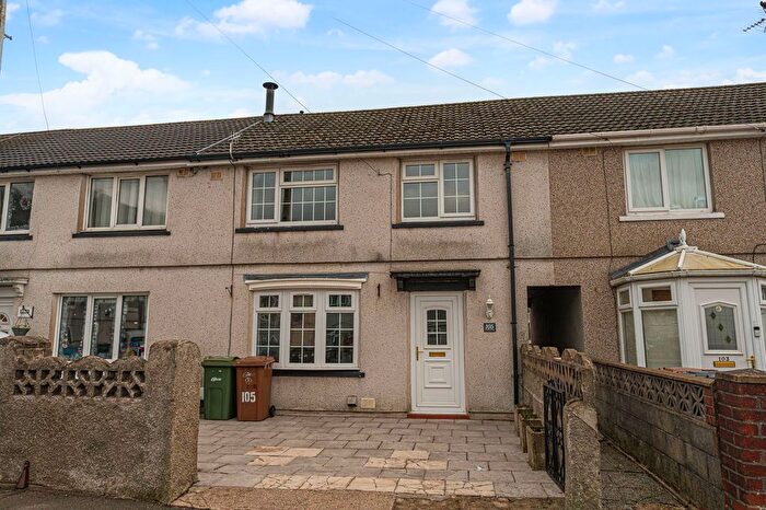 3 Bedroom Terraced House For Sale In Ty Isaf Park Avenue, Risca, NP11