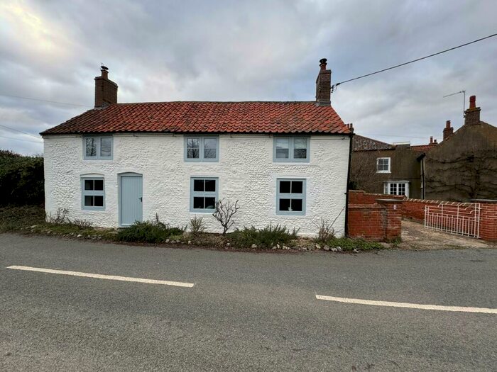 3 Bedroom Cottage To Rent In Walsingham Road, Fakenham, NR21
