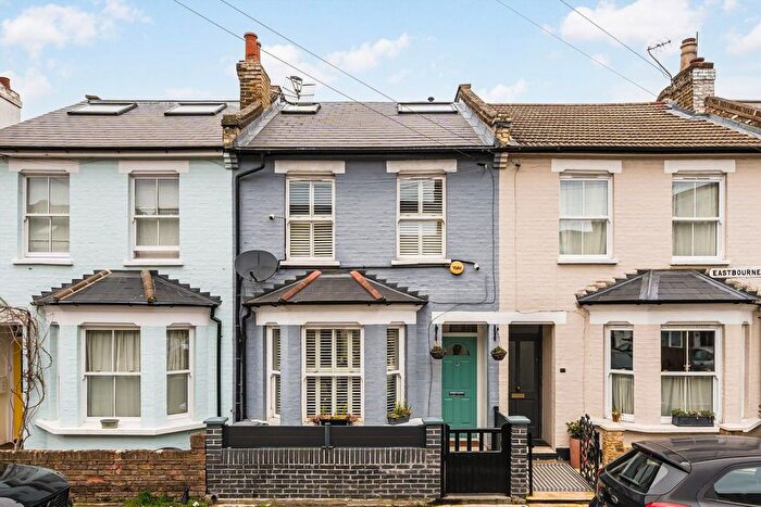 4 Bedroom Terraced House For Sale In Eastbourne Road, Brentford, TW8
