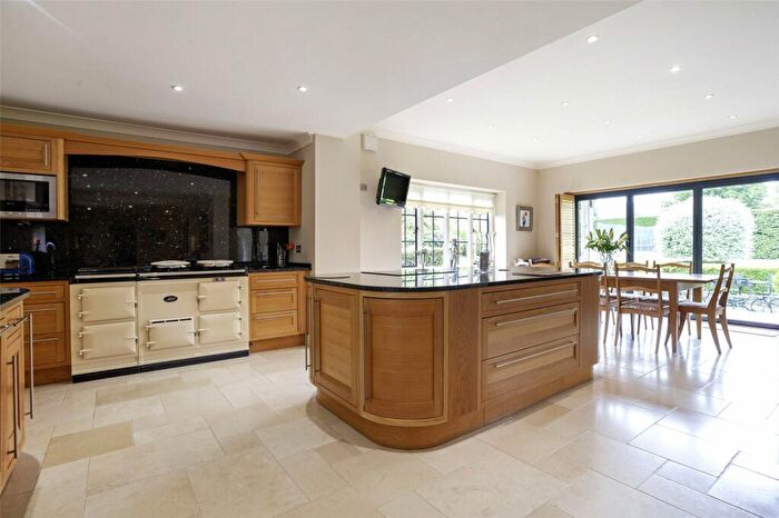 4 Bedroom Detached House For Sale In Charlton Park Gate, Cheltenham, Gloucestershire, GL53