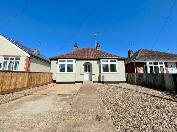 3 Bedroom Bungalow To Rent In Leopold Road, Ipswich, IP4
