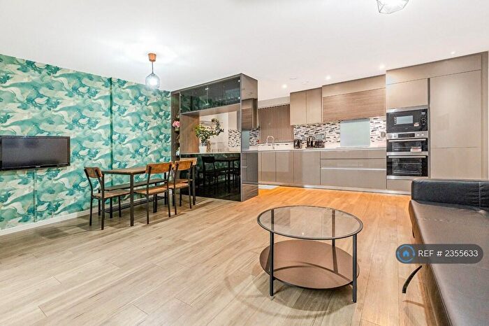 3 Bedroom Flat To Rent In Fishers Way, London, HA0