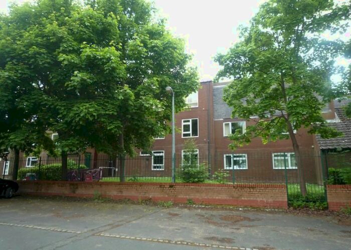 2 Bedroom Flat To Rent In Withywood Drive, Telford, Malinslee, TF3