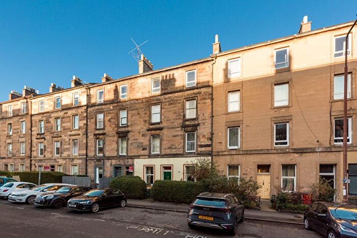 2 Bedroom Flat For Sale In (Flat ), Montgomery Street, Hillside, Edinburgh, EH7
