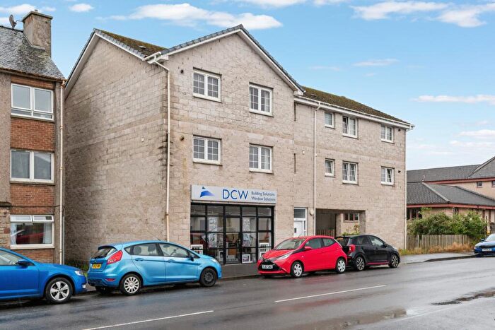 2 Bedroom Flat To Rent In Flat, East King Street, Helensburgh, Argyll & Bute, G84