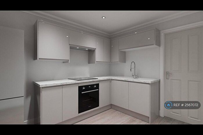 3 Bedroom Bungalow To Rent In Cotwall End Road, Dudley, DY3