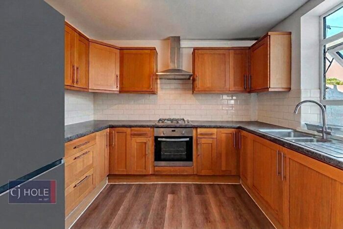 3 Bedroom Terraced House To Rent In Hanham Road, Bristol, Gloucestershire, BS15