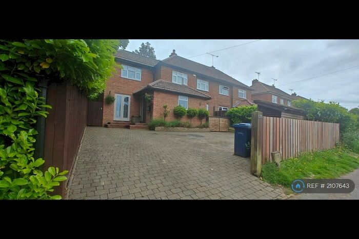 4 Bedroom Semi-Detached House To Rent In Greenfield Road, Farnham, GU9