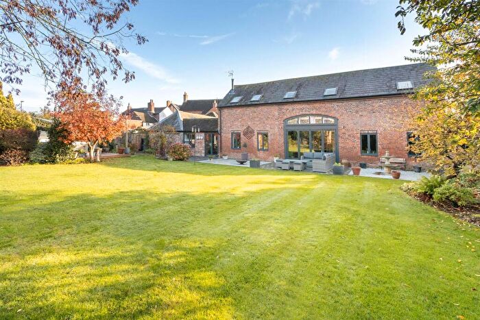 4 Bedroom Barn Conversion For Sale In Lutterworth Road, Gilmorton, Lutterworth, LE17