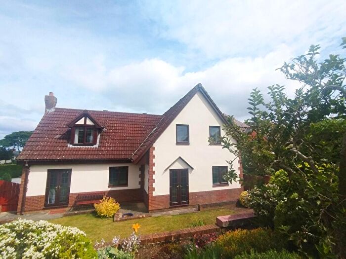 4 Bedroom Detached House For Sale In Palatine View, Sherburn HIll, Durham, DH6