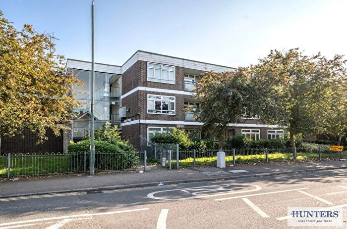 1 Bedroom Flat To Rent In Upper Wickham Lane, Welling, DA16