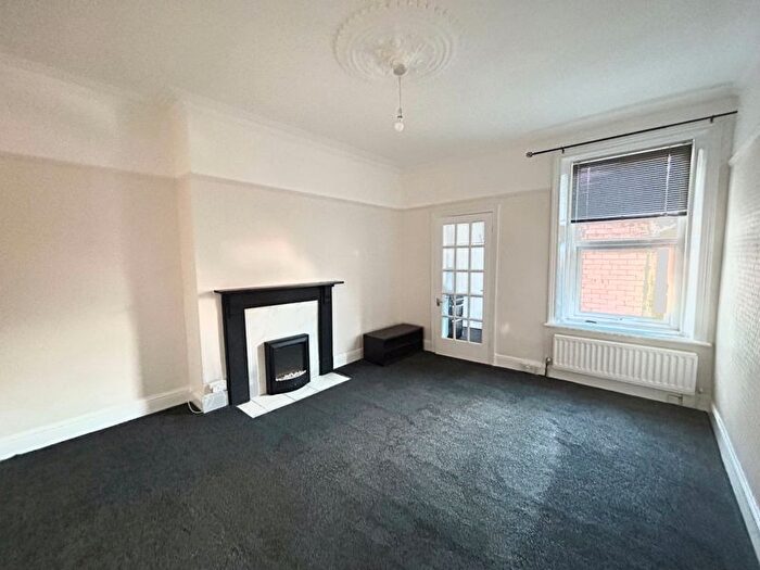 3 Bedroom Flat To Rent In Trevor Terrace, North Shields, NE30