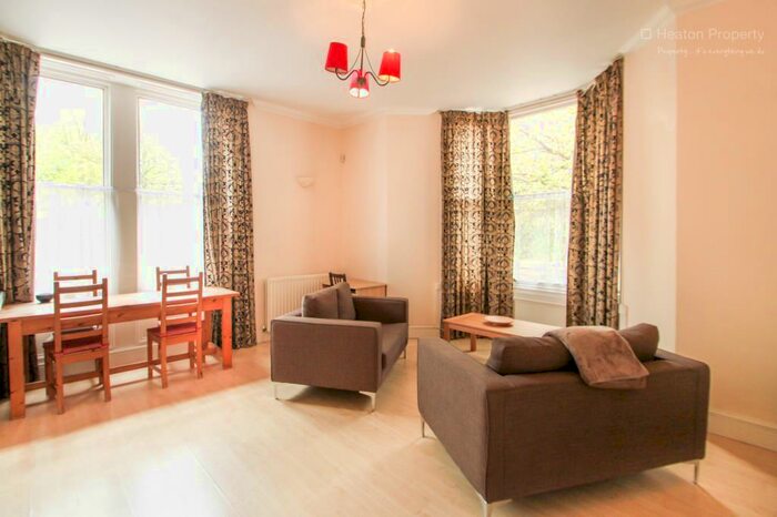 2 Bedroom Flat To Rent In Granville Road, Jesmond, Newcastle Upon Tyne, NE2