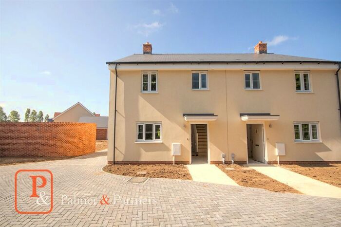 3 Bedroom Semi-Detached House For Sale In The Lindens, Gosfield, Halstead, CO9