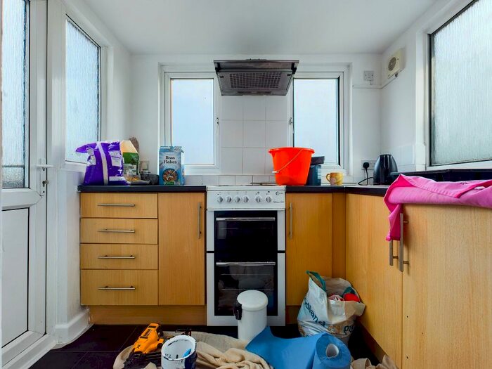 8 Bedroom Terraced House To Rent In Eastbourne Road, BN2