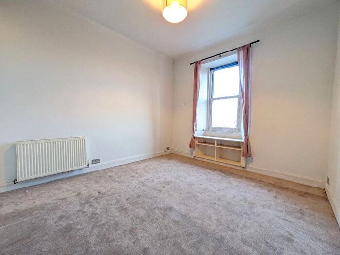 1 Bedroom Flat To Rent In Rossie Place, Easter Road, Edinburgh, EH7