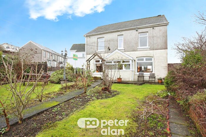 4 Bedroom Detached House For Sale In Club Road, Tranch, Pontypool, NP4