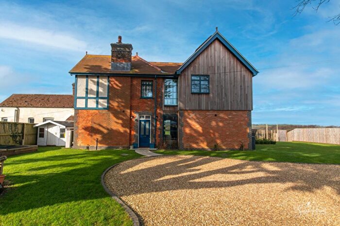 4 Bedroom Semi-detached House For Sale In West Street, Godshill, Ventnor, PO38