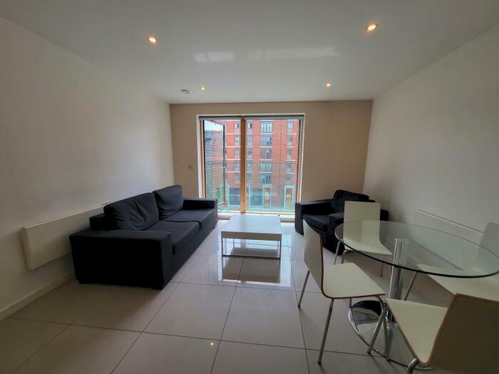 2 Bedroom Apartment To Rent In Apt . :: Ice Plant, M4