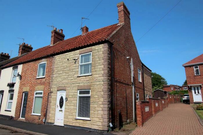 3 Bedroom End Of Terrace House To Rent In Middletons Road, Yaxley, Peterborough, Cambridgeshire, PE7