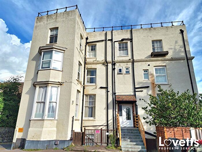 1 Bedroom Flat To Rent In Crow Hill, Broadstairs, CT10