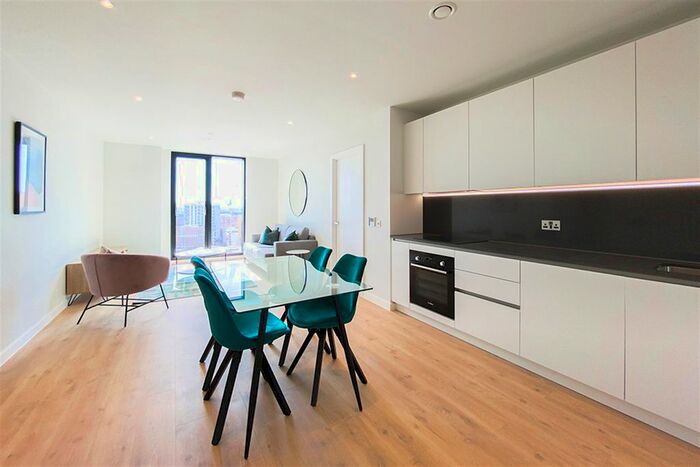 2 Bedroom Flat To Rent In The Gate, Aspin Lane, M4