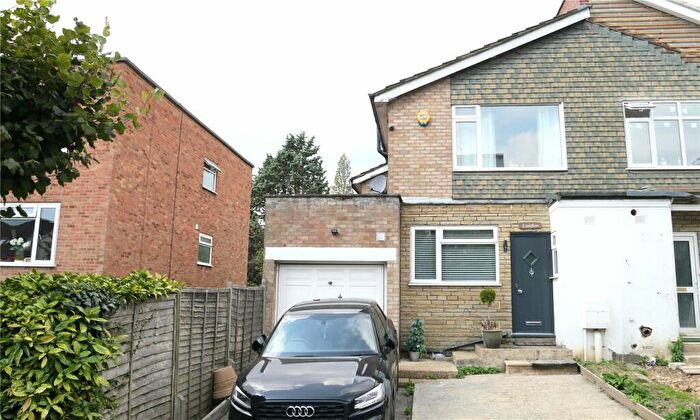 3 Bedroom Semi-Detached House To Rent In Manor Road, High Barnet, EN5