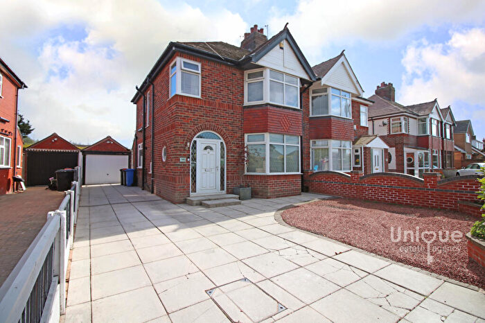 3 Bedroom Semi-Detached House For Sale In West Drive, Thornton-Cleveleys, FY5
