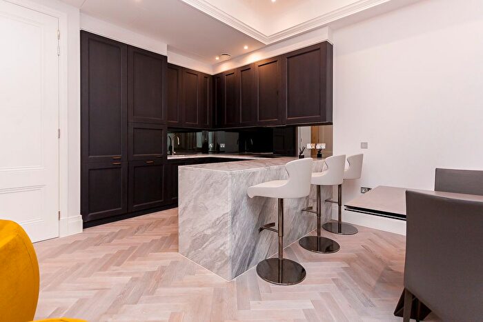 2 Bedroom Flat To Rent In Old Queen Street, Westminster, St James Park, Victoria, SW1H