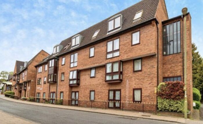 1 Bedroom Apartment To Rent In Homerise House Hyde Street, Winchester, Hampshire, SO23