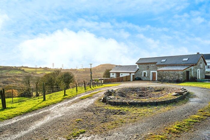 4 Bedroom Barn Conversion For Sale In Tre Neddyn Farm, Pontarddulais, Swansea, SA4