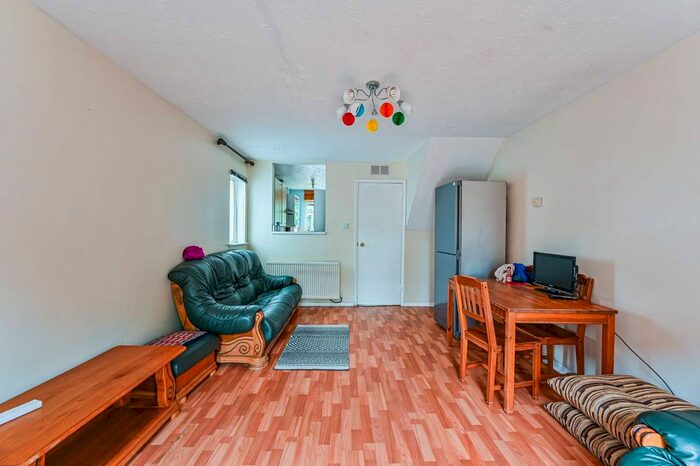 2 Bedroom Semi-Detached House To Rent In Rectory Lane, Tooting, London, SW17