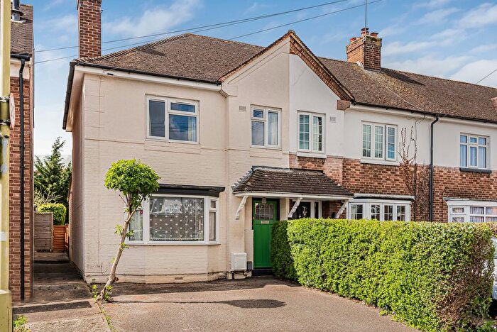 3 Bedroom End Terrace House For Sale In Wilton Road, Hitchin, SG5