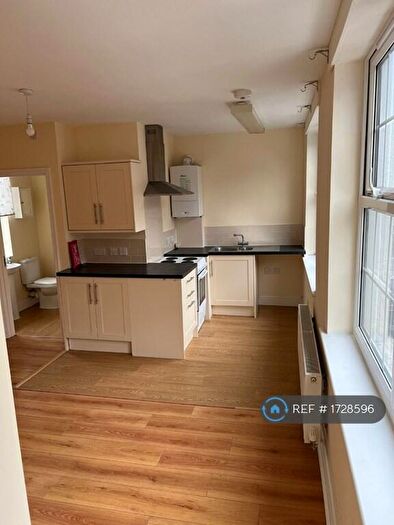 1 Bedroom Flat To Rent In Albion Street, Dunstable, LU6