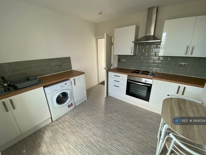 1 Bedroom Flat To Rent In St. Marys Crescent, Doncaster, DN1